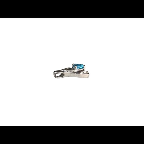 Natural Blue Topaz w/ Diamond Halo Womens Necklace Pendant 925 Sterling Silver - Picture 11 of 12